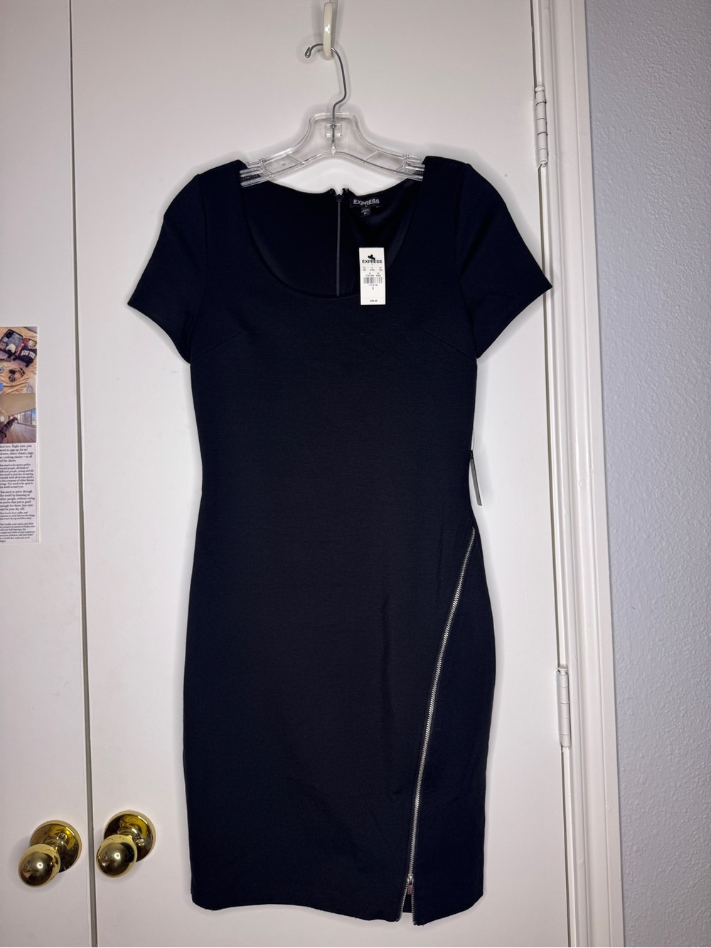 Express Short Sleeve Zipped Tailor Black Dress